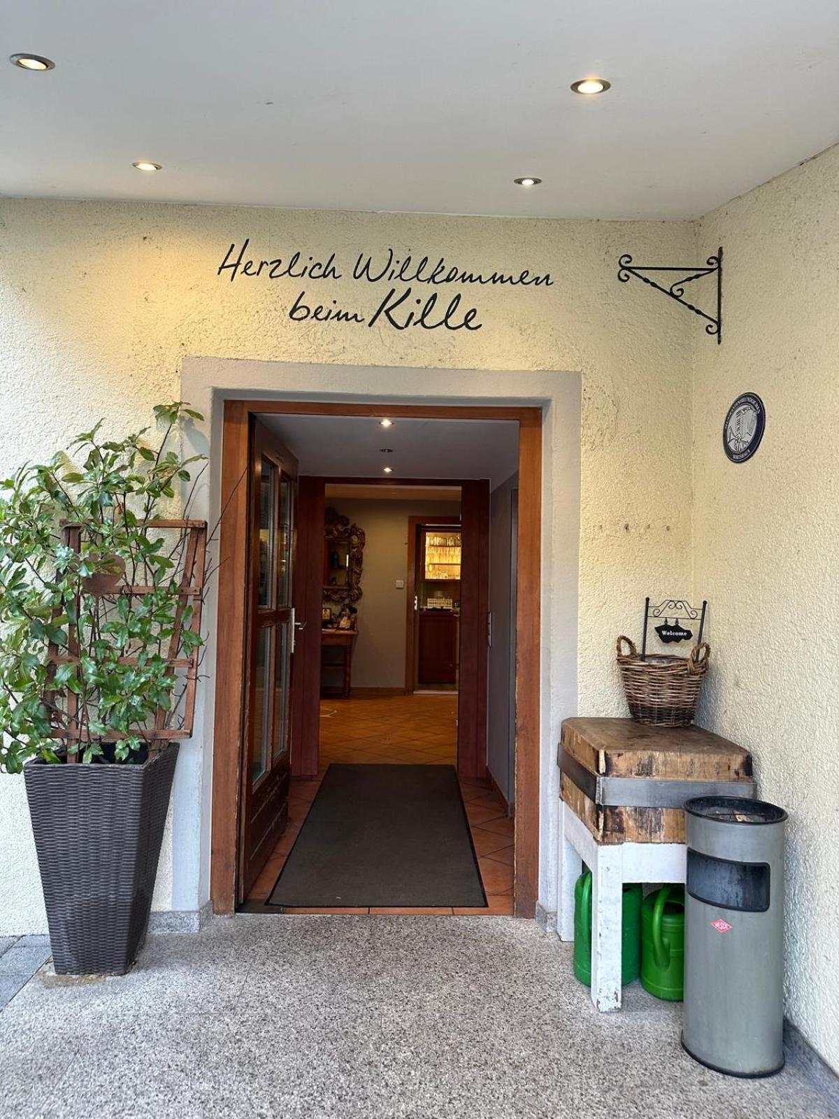 Meitingen Gasthaus - Hotel Neue Post מראה חיצוני תמונה